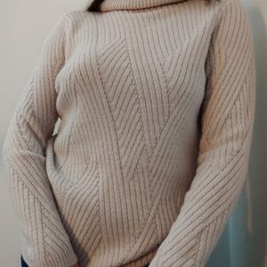 Oversized baby pink soft turtle neck